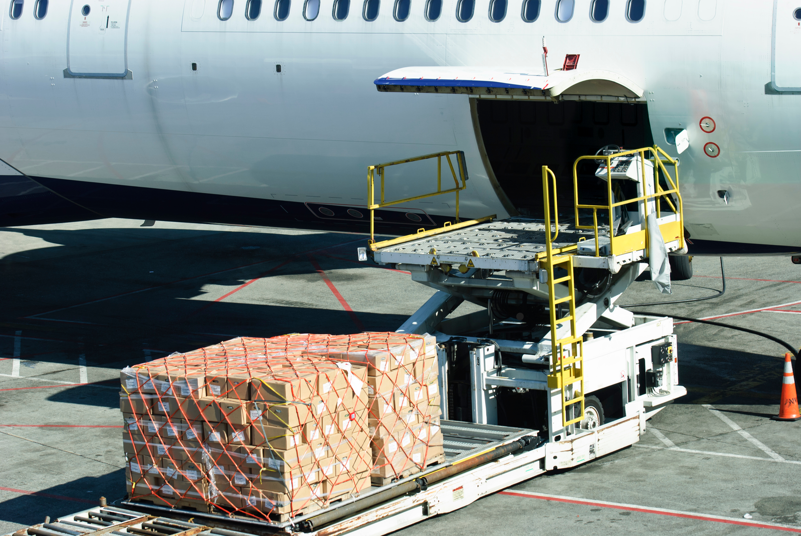 Airfreight planning tools